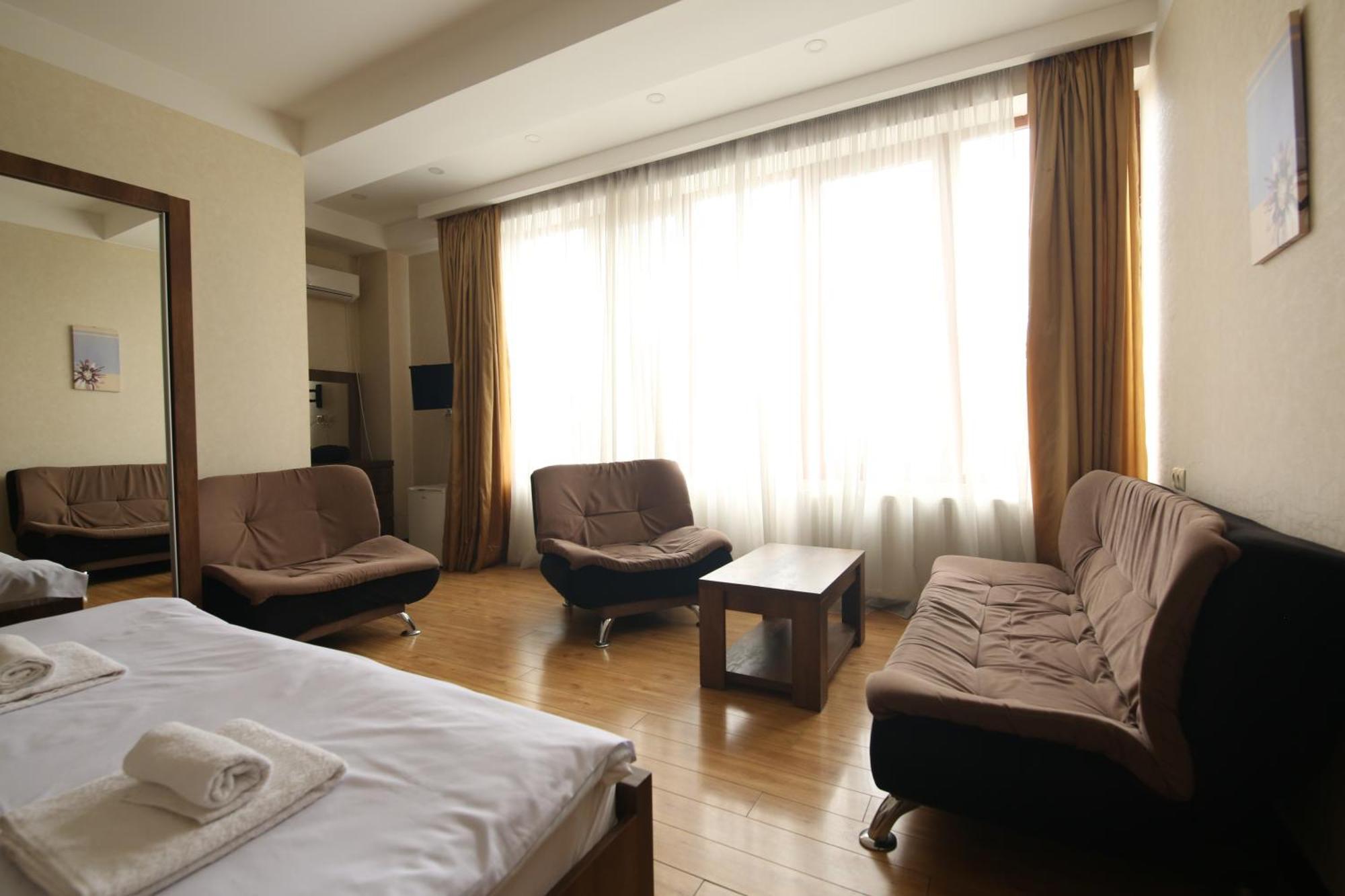 Dream Sky Hotel Tbilisi Exterior foto